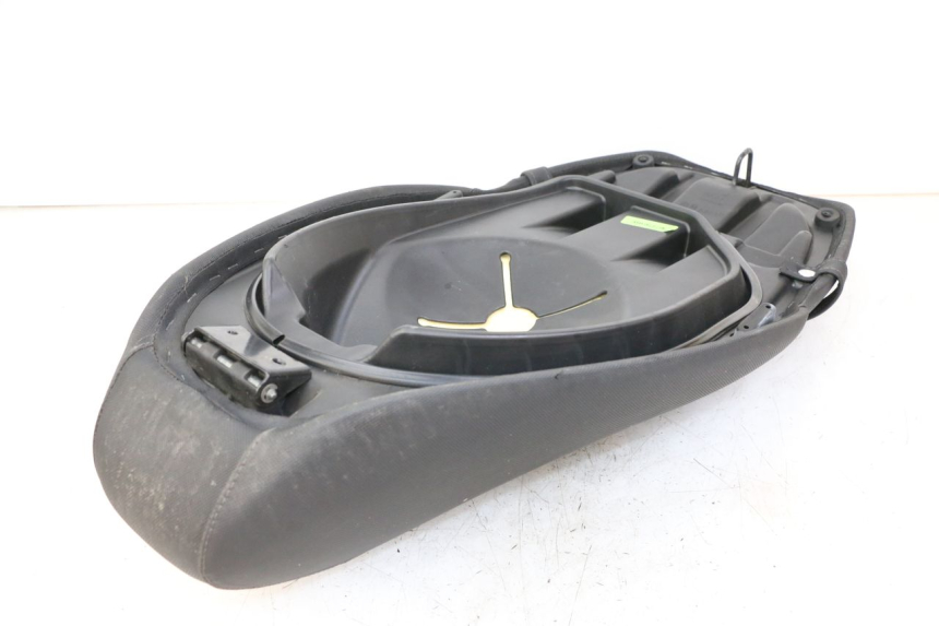 photo de SITZ PIAGGIO NRG POWER PUREJET 50 (2018 - 2021)