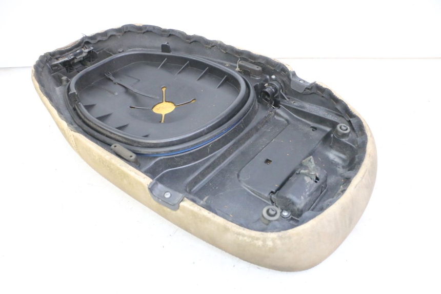 photo de SITZ PIAGGIO VESPA LX 150 (2005 - 2013)