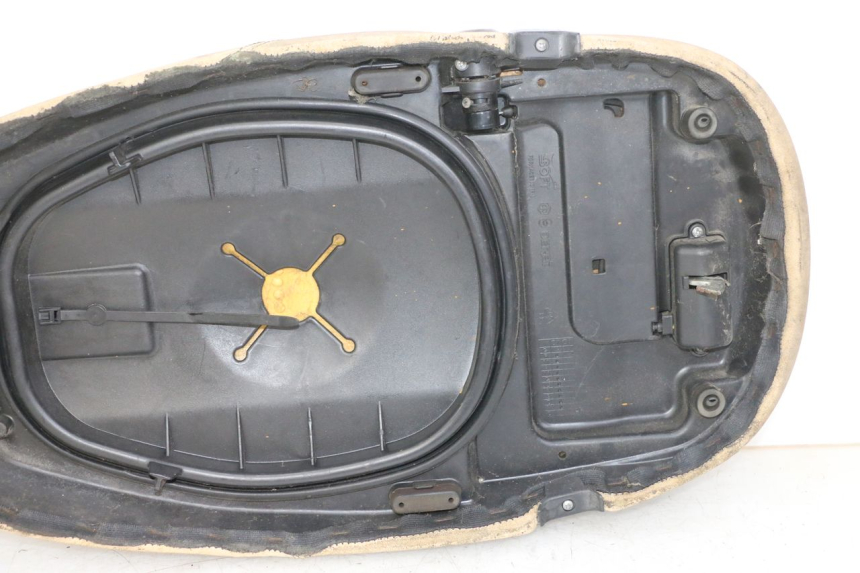 photo de SITZ PIAGGIO VESPA LX 150 (2005 - 2013)