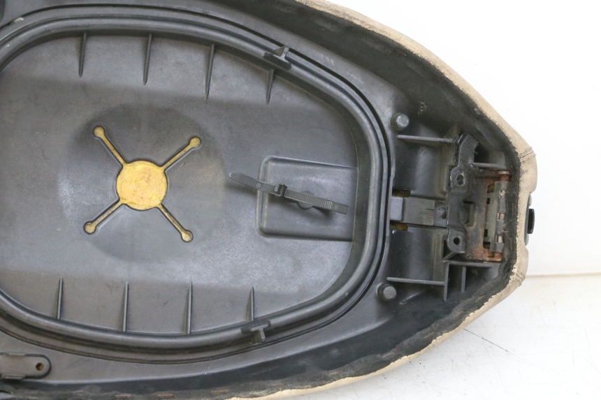 photo de SITZBANK PIAGGIO VESPA LX 2T 50 (2005 - 2013)