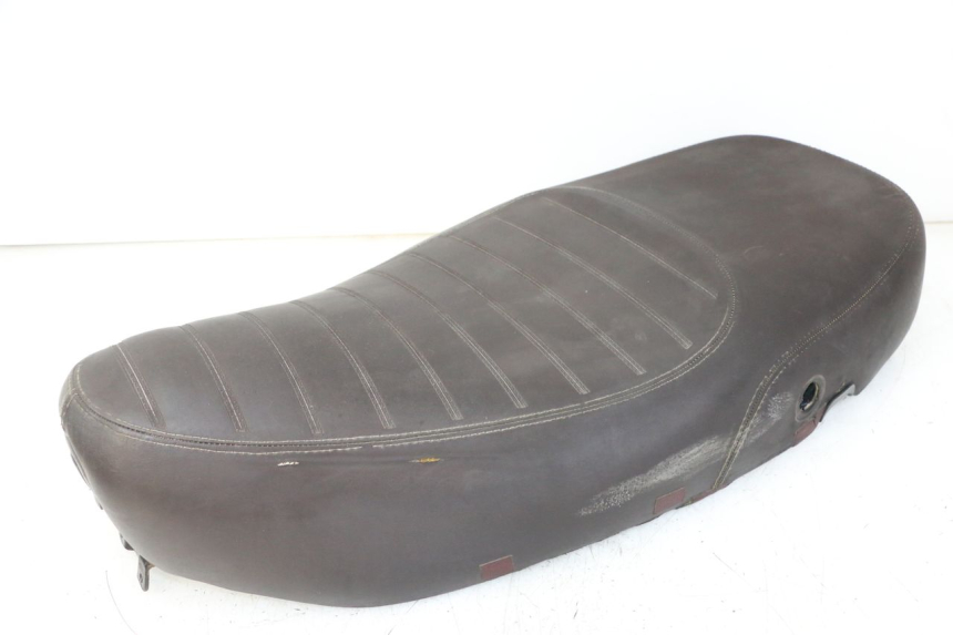 photo de SITZ PIAGGIO VESPA LX IE 125 (2010 - 2012)