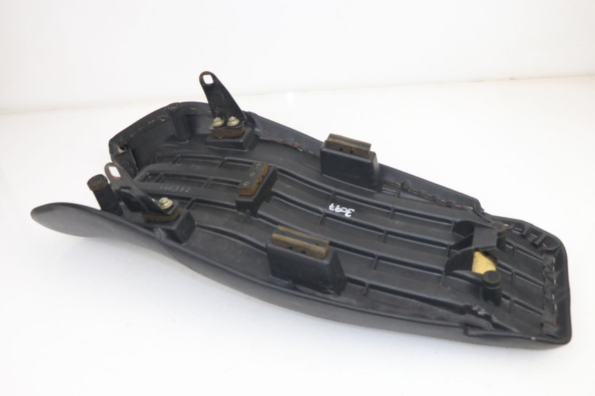 photo de SITZ KYMCO PULSAR 125 (2008 - 2015)