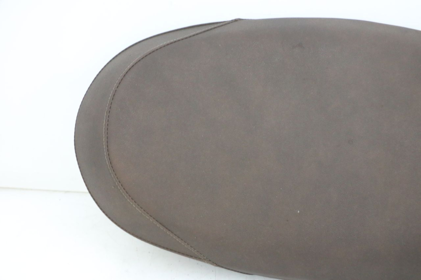 photo de SITZ EFUN PUSA 1 - Hochauflösende Nahaufnahme