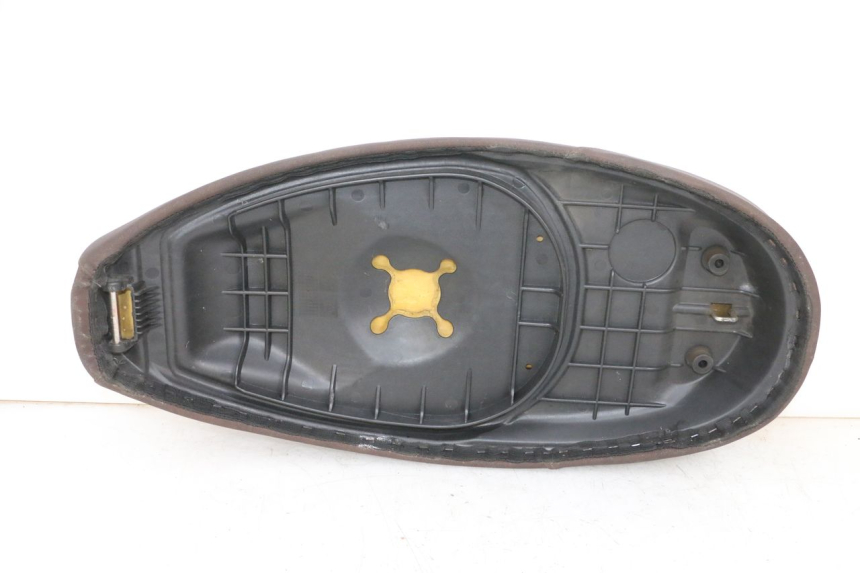 photo de SITZ EFUN PUSA 1 - Geprüftes Gebrauchtteil