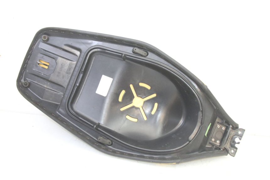 photo de SITZ GILERA RUNNER SP 50 (2006 - 2008)