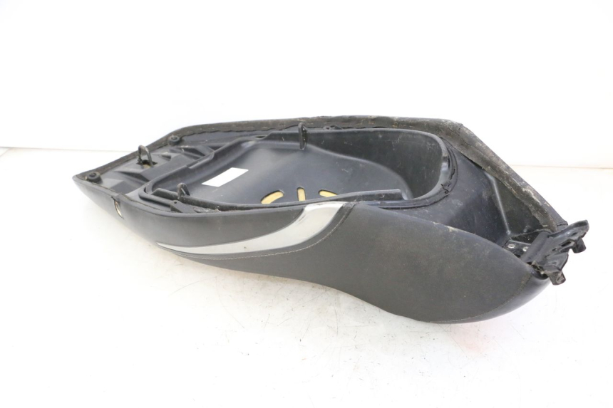 photo de SITZBANK GILERA RUNNER SP 50 (2009 - 2017)