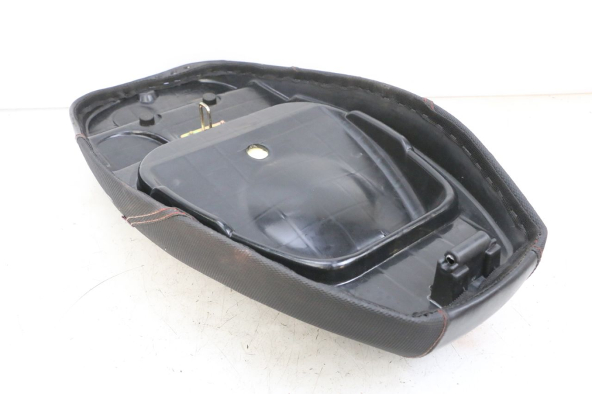 photo de SITZ JM MOTORS SANTANA EVO 50 (2024 - 2026) - Alternative Perspektive