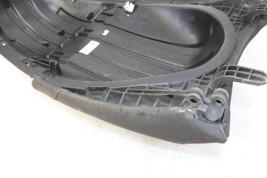 photo de SITZ PEUGEOT SATELIS 125 (2013 - 2018)