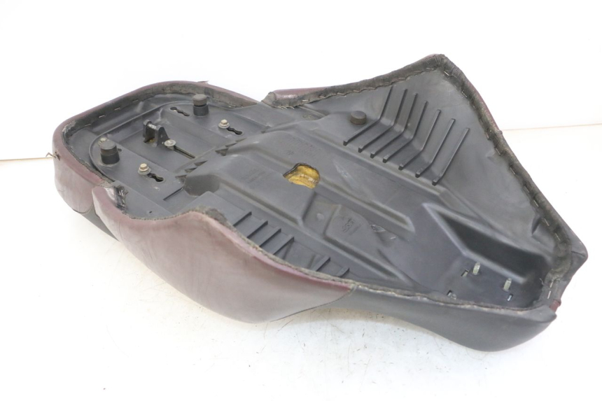 photo de SITZ APRILIA SCARABEO GT TOURING 125 (1999 - 2005)