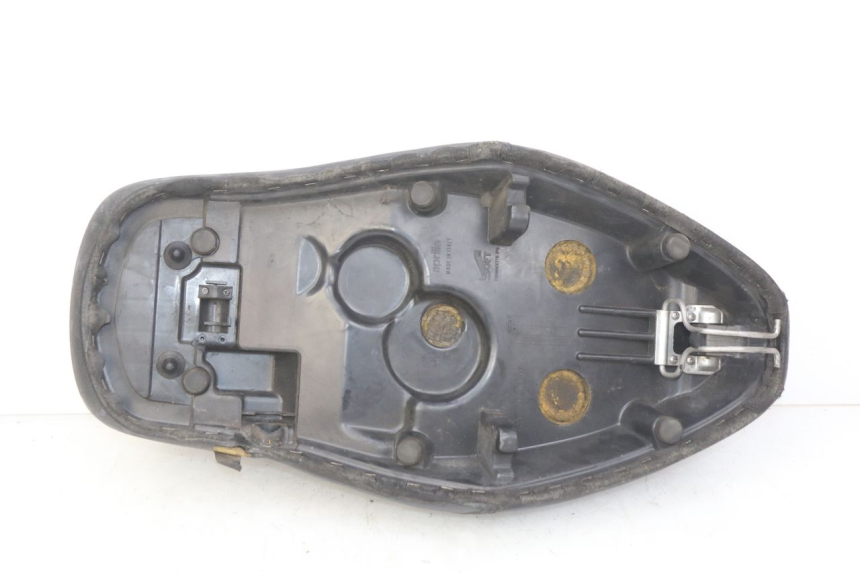 photo de SELLE APRILIA SCARABEO 100 (2003 - 2012)