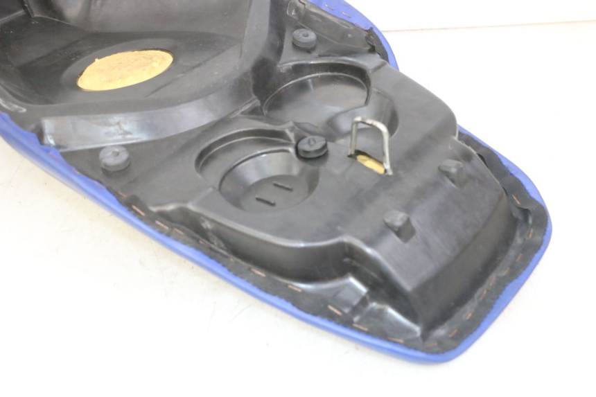 photo de SITZ PEUGEOT SPEEDFIGHT 2 LC 50 (2000 - 2009)