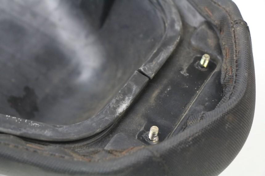 photo de SITZ PEUGEOT SPEEDFIGHT 3 AIR 50 (2009 - 2015)