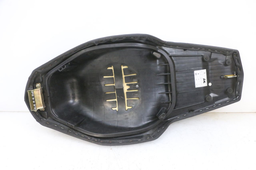 photo de SITZ PEUGEOT SPEEDFIGHT 4 4T EFI 50 (2021 - 2025) - Gesamtansicht des Produkts