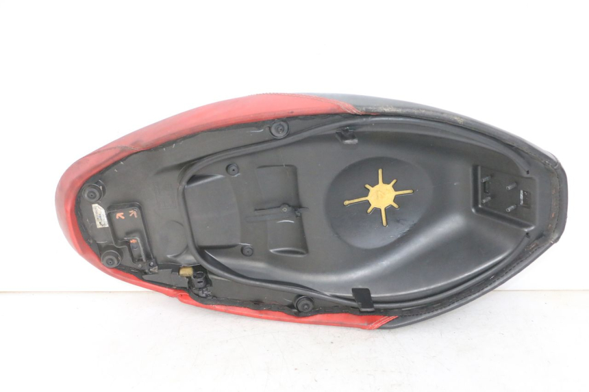 photo de SITZ APRILIA SR 2T 50 (2018 - 2022)