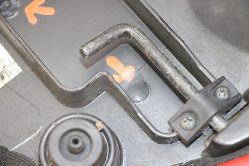 photo de SITZ APRILIA SR 2T 50 (2018 - 2022)