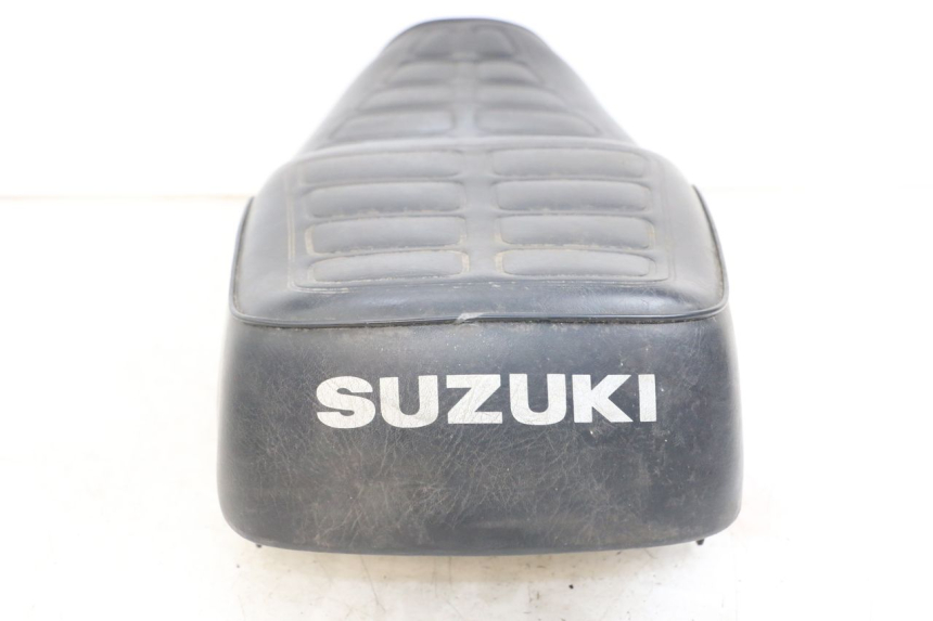 photo de SITZ SUZUKI GN 125 (1997 - 2000)