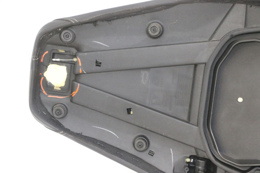 photo de SELLE APRILIA SXR 50 (2021 - 2023)