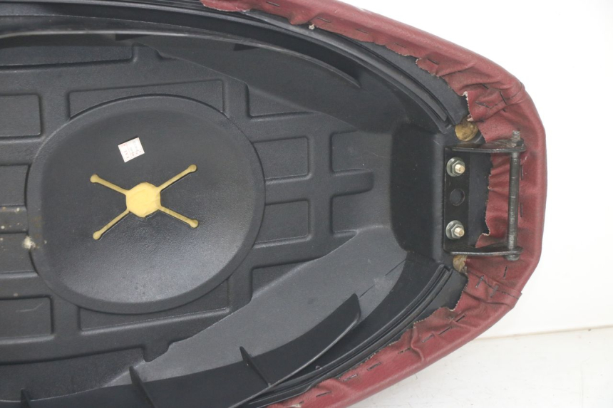 photo de SELLE PEUGEOT TWEET 4T 50 (2014 - 2019)