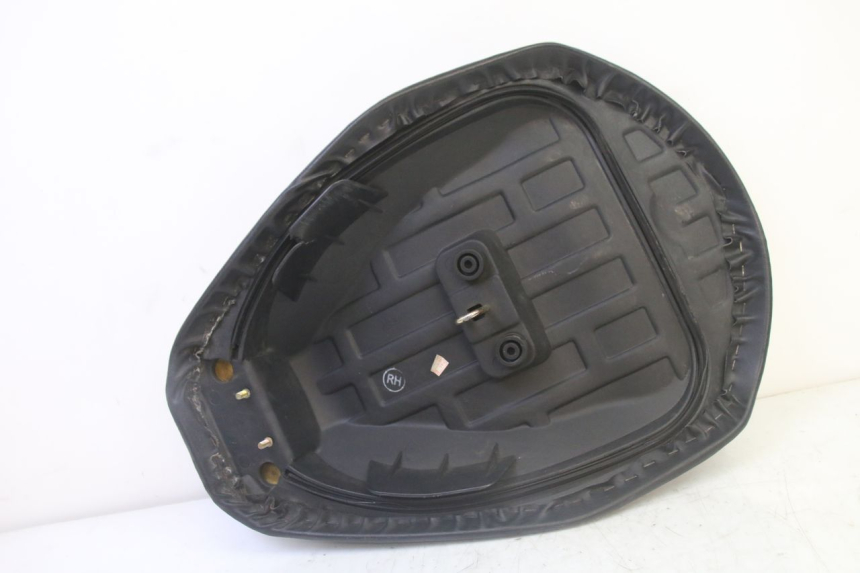 photo de SITZ PEUGEOT TWEET PRO CARGO 50 (2018 - 2020)