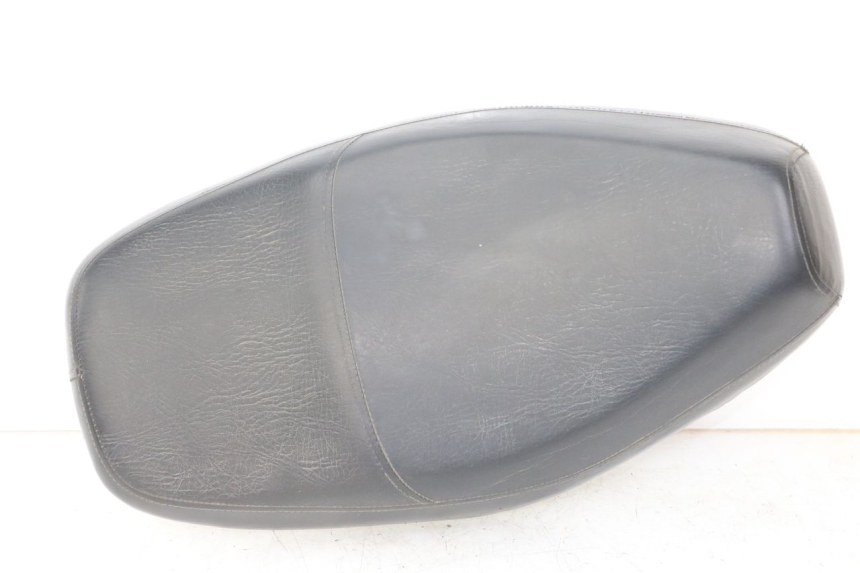 photo de SELLE UNIVERSAL BIKE ZN50QT-11B 50 (2018 - 2021)