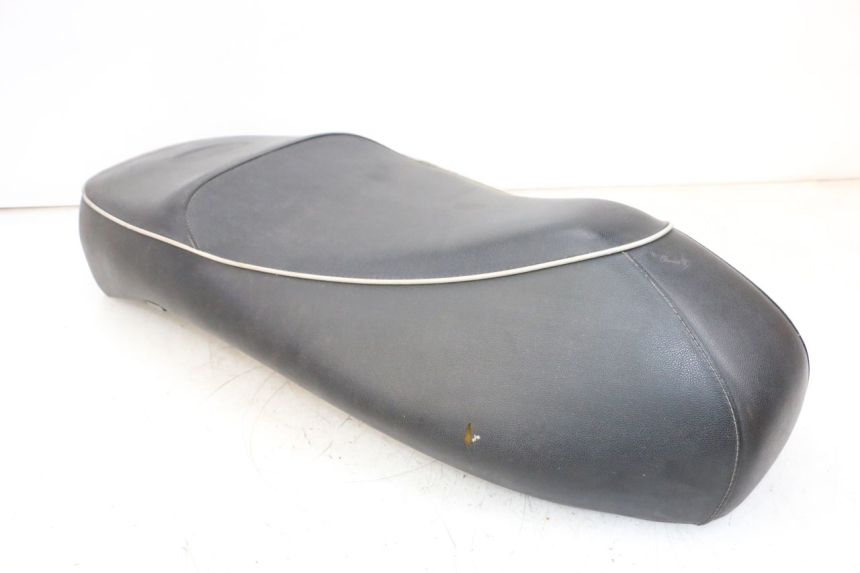 photo de SELLE PIAGGIO VESPA GTS SUPER IE 125 (2009 - 2016) - Charakteristische Merkmale