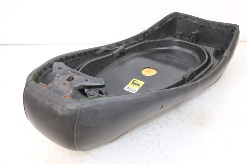 photo de SELLE PIAGGIO VESPA GTS SUPER IE 125 (2009 - 2016) - Gesamtansicht des Produkts