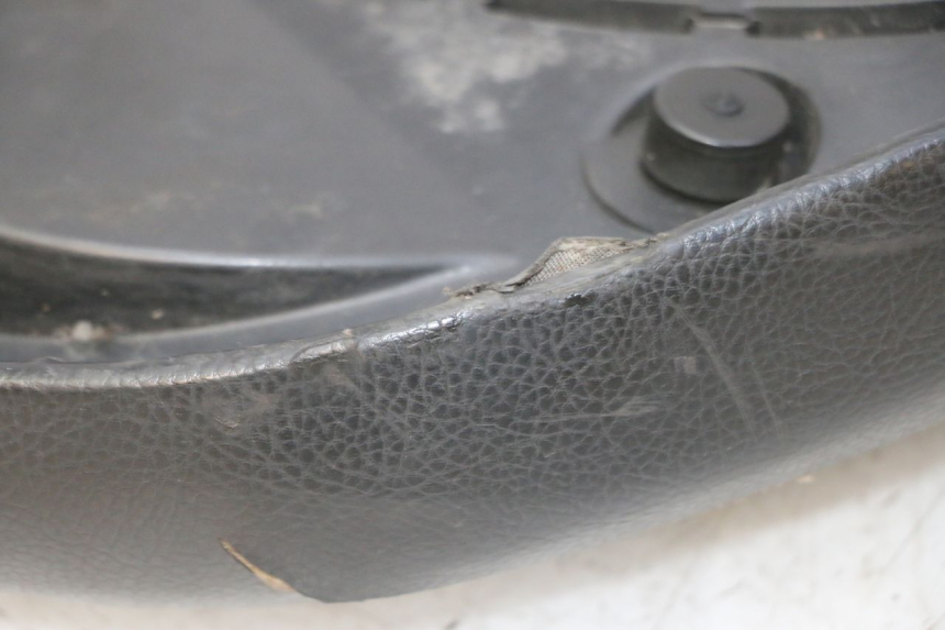 photo de SELLE PEUGEOT VIVACITY NEW 2T 50 (2008 - 2017)