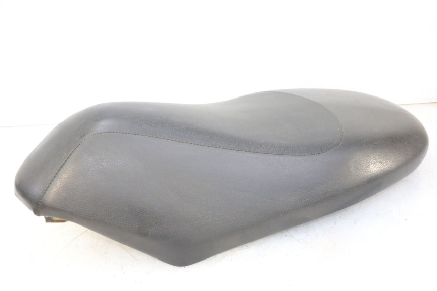 photo de SELLE PEUGEOT VIVACITY NEW 4T 50 (2008 - 2017)