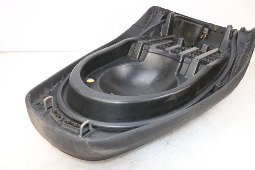 photo de SITZBANK YAMAHA XMAX X-MAX 125 (2006 - 2009) - Qualität der Gebrauchtware