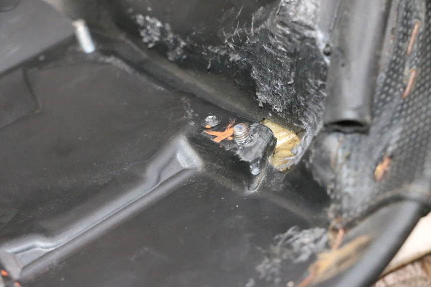 photo de SITZBANK YAMAHA XMAX X-MAX 125 (2006 - 2009) - Zoom auf Gebrauchszustand