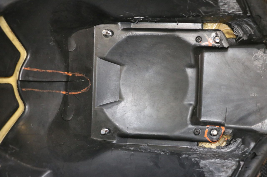 photo de SITZBANK YAMAHA XMAX X-MAX 125 (2006 - 2009) - Hauptansicht