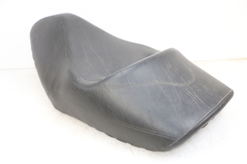 photo de SITZBANK PIAGGIO X8 125 (2004 - 2007) - Details der Befestigungspunkte