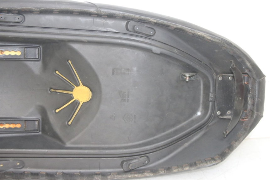 photo de SITZBANK PIAGGIO X9 125 (2000 - 2003)