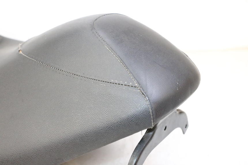 photo de SITZBANK PIAGGIO XEVO - X EVO 125 (2007 - 2016)