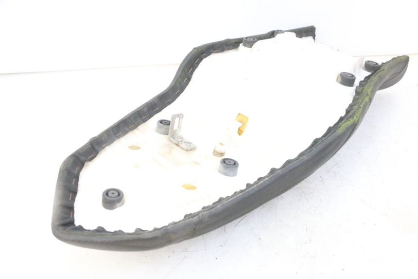 photo de SITZ YAMAHA XJ6 ABS 600 (2008 - 2016)