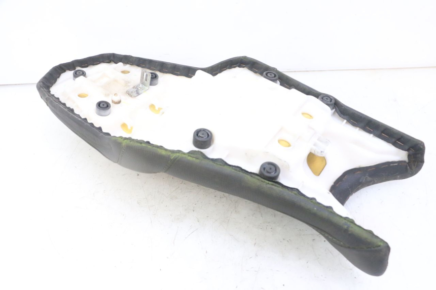 photo de SITZ YAMAHA XJ6 ABS 600 (2008 - 2016)
