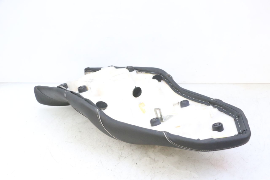 photo de SITZ YAMAHA XJ6 ABS 600 (2008 - 2016)