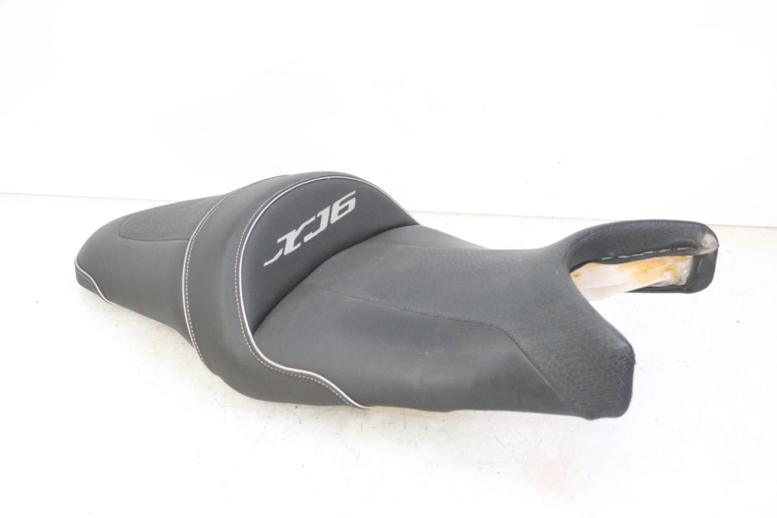 photo de SITZ YAMAHA XJ6 ABS 600 (2008 - 2016)