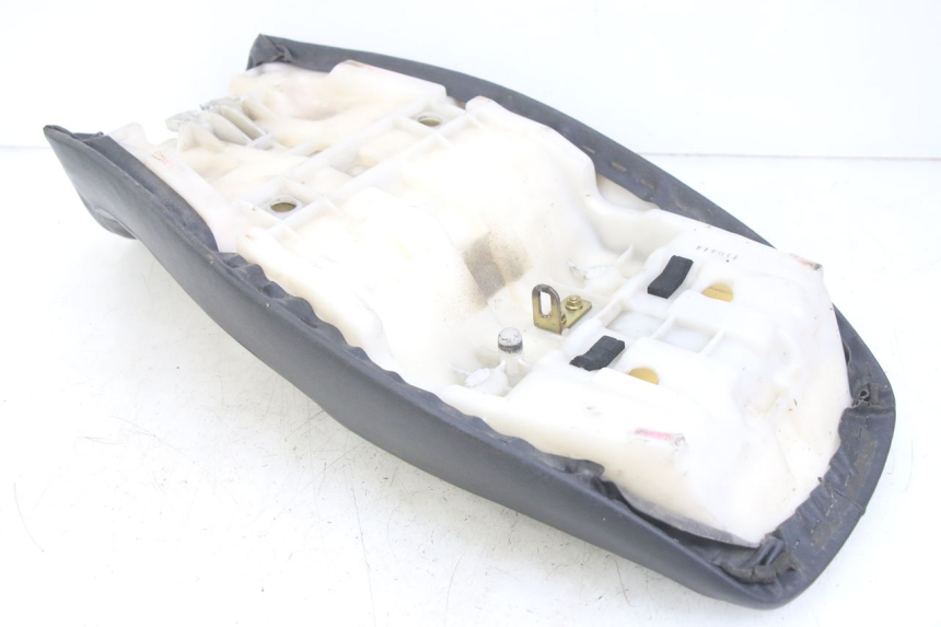 photo de SELLE YAMAHA XJN DIVERSION 600 (2000 - 2003)