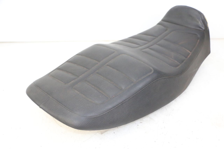 photo de SELLE YAMAHA XJN DIVERSION 600 (2000 - 2003)