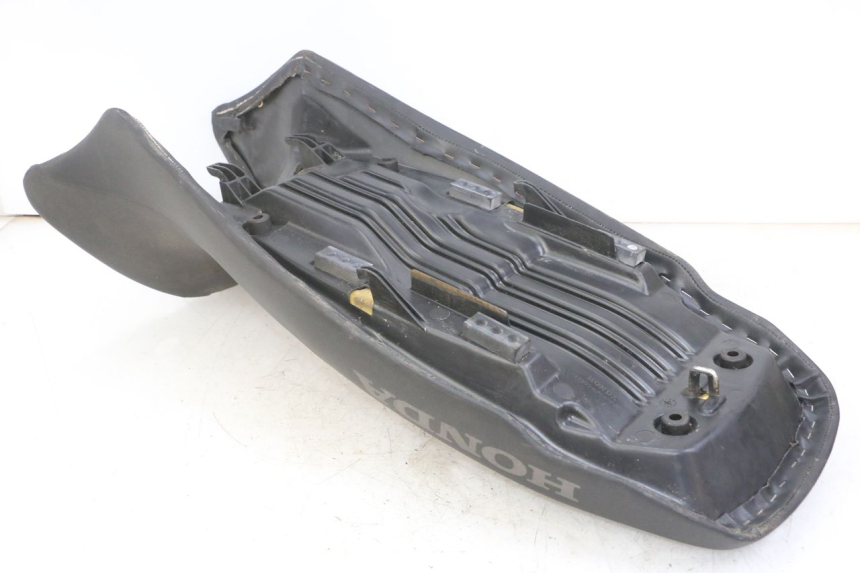 photo de SITZ HONDA XLV VARADERO 125 (2000 - 2006)