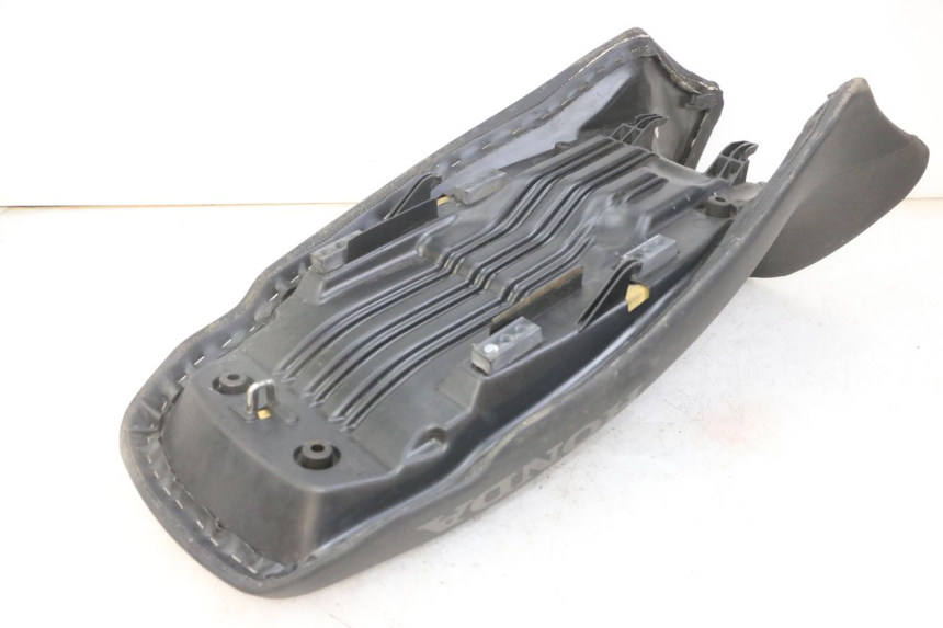 photo de SITZ HONDA XLV VARADERO 125 (2000 - 2006)