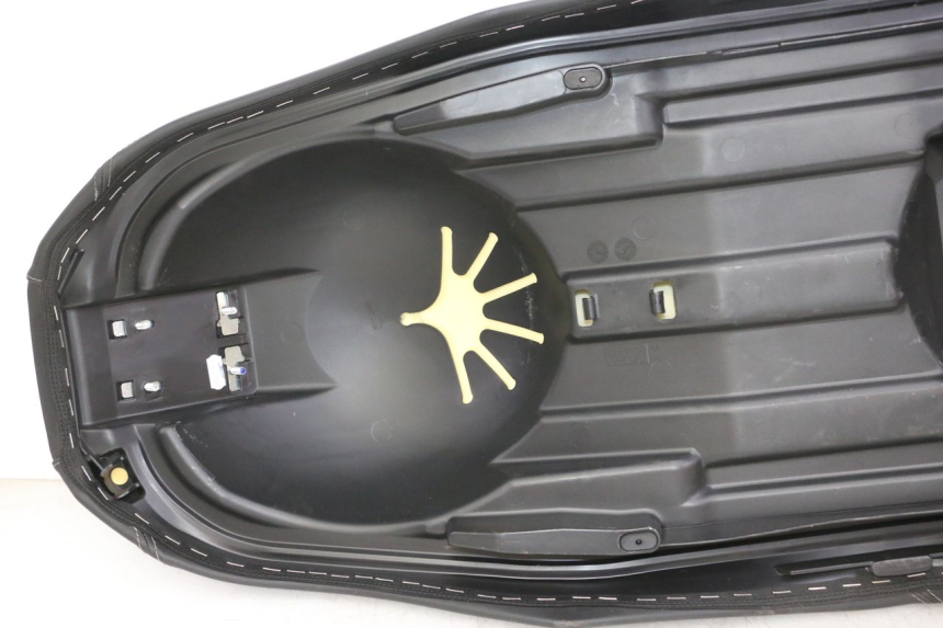 photo de SITZ YAMAHA XMAX X-MAX 125 (2021 - 2025)