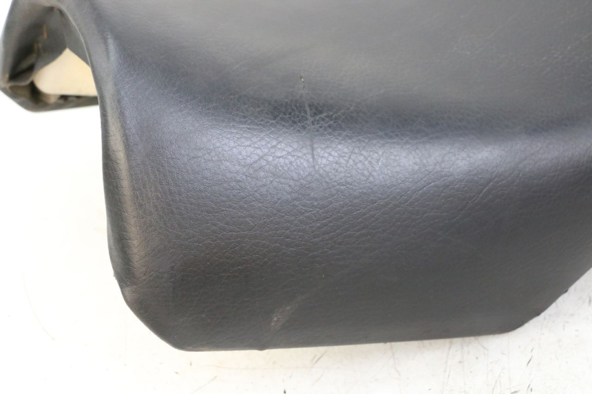 photo de SELLE YAMAHA FZS FAZER 600 (2001 - 2003)