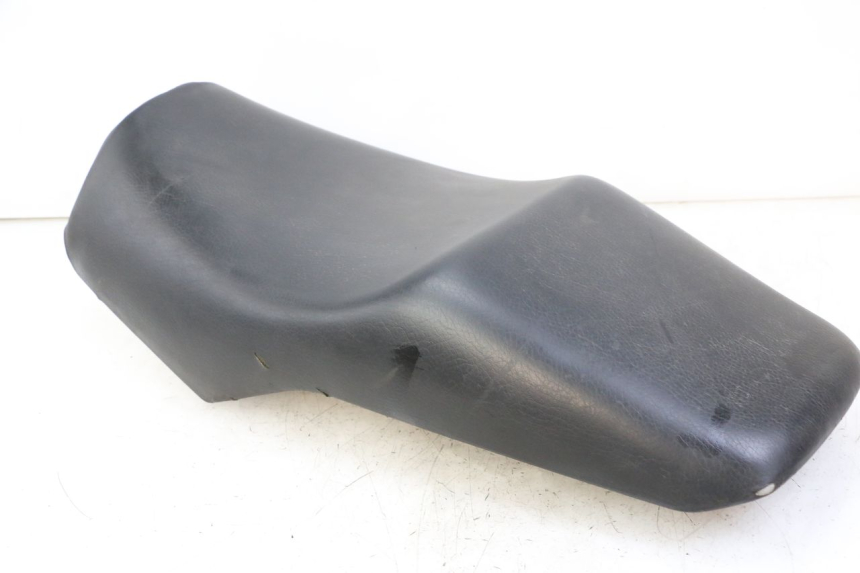 photo de SELLE YAMAHA FZS FAZER 600 (2001 - 2003)