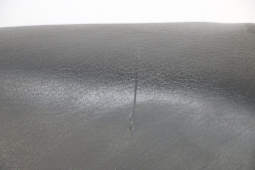 photo de SELLE YAMAHA FZS FAZER 600 (2001 - 2003)