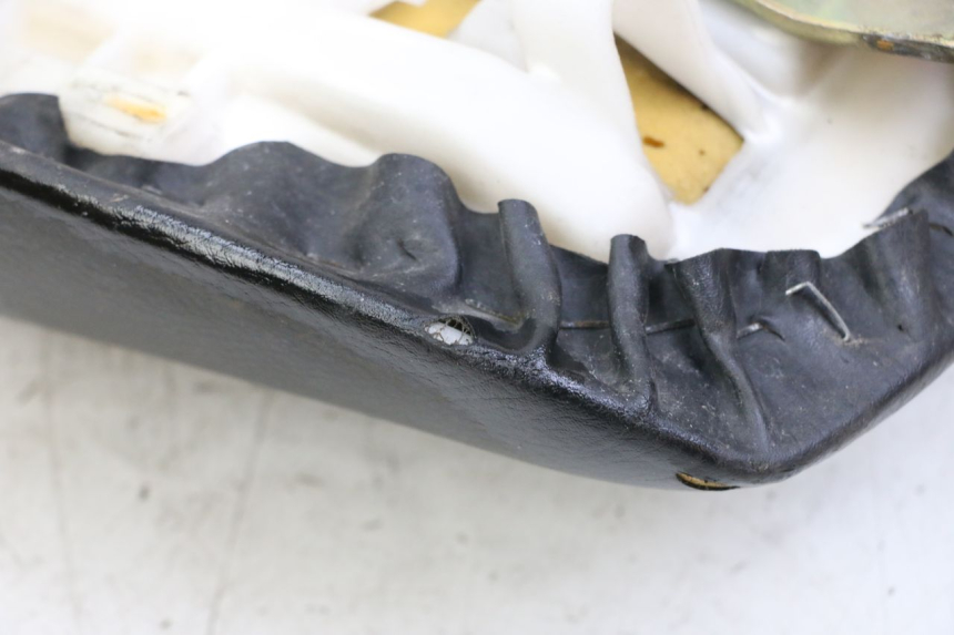photo de SELLE YAMAHA FZS FAZER 600 (2001 - 2003)