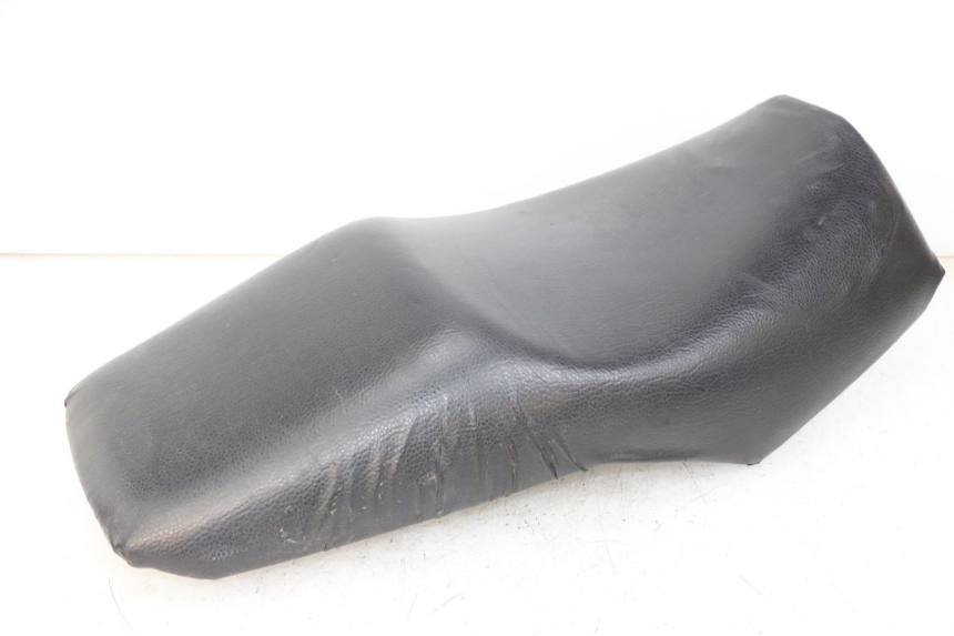 photo de SELLE YAMAHA FZS FAZER 600 (2001 - 2003)