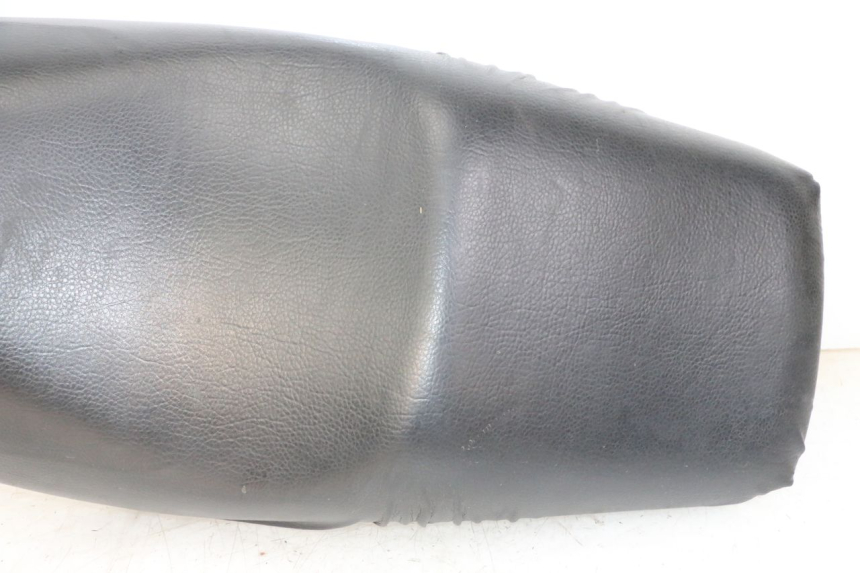 photo de SELLE YAMAHA FZS FAZER 600 (2001 - 2003)