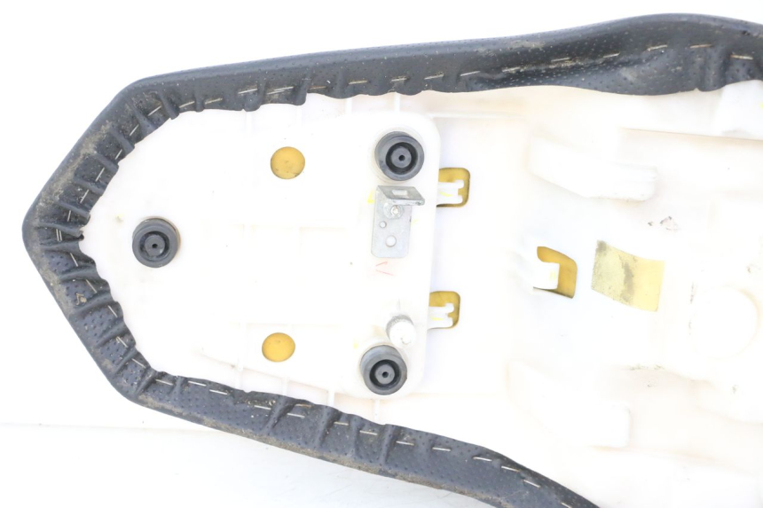 photo de SITZ YAMAHA XJ6 600 (2008 - 2016)
